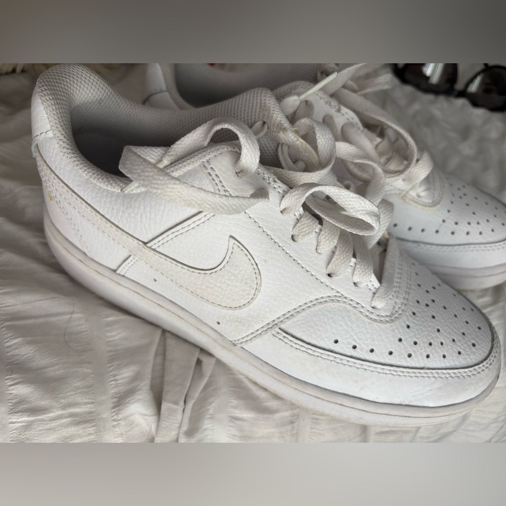 Nike White Leather Low-Top Sneakers